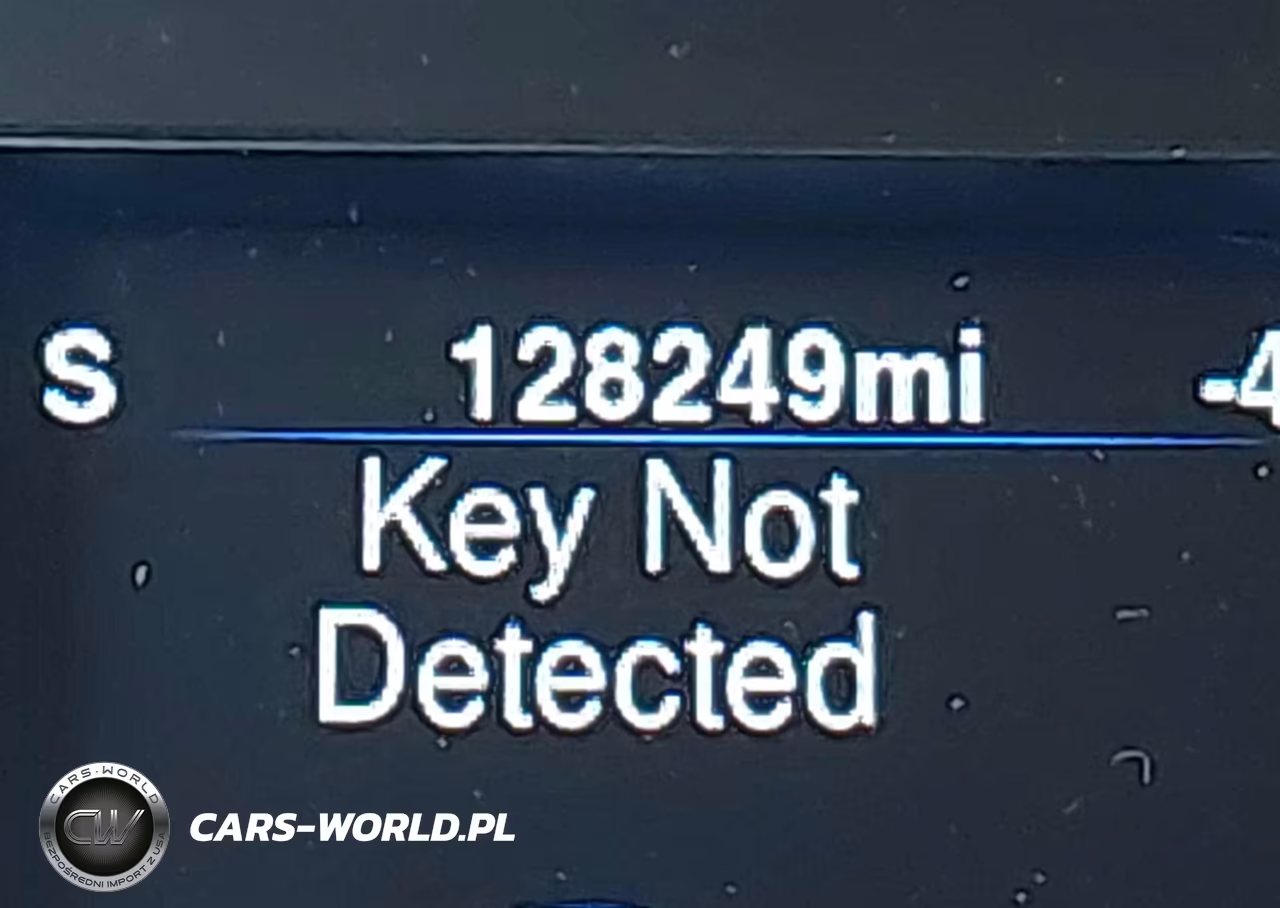 2014 Chrysler 300C VIN:2C3CCAETXEH126340 - 15