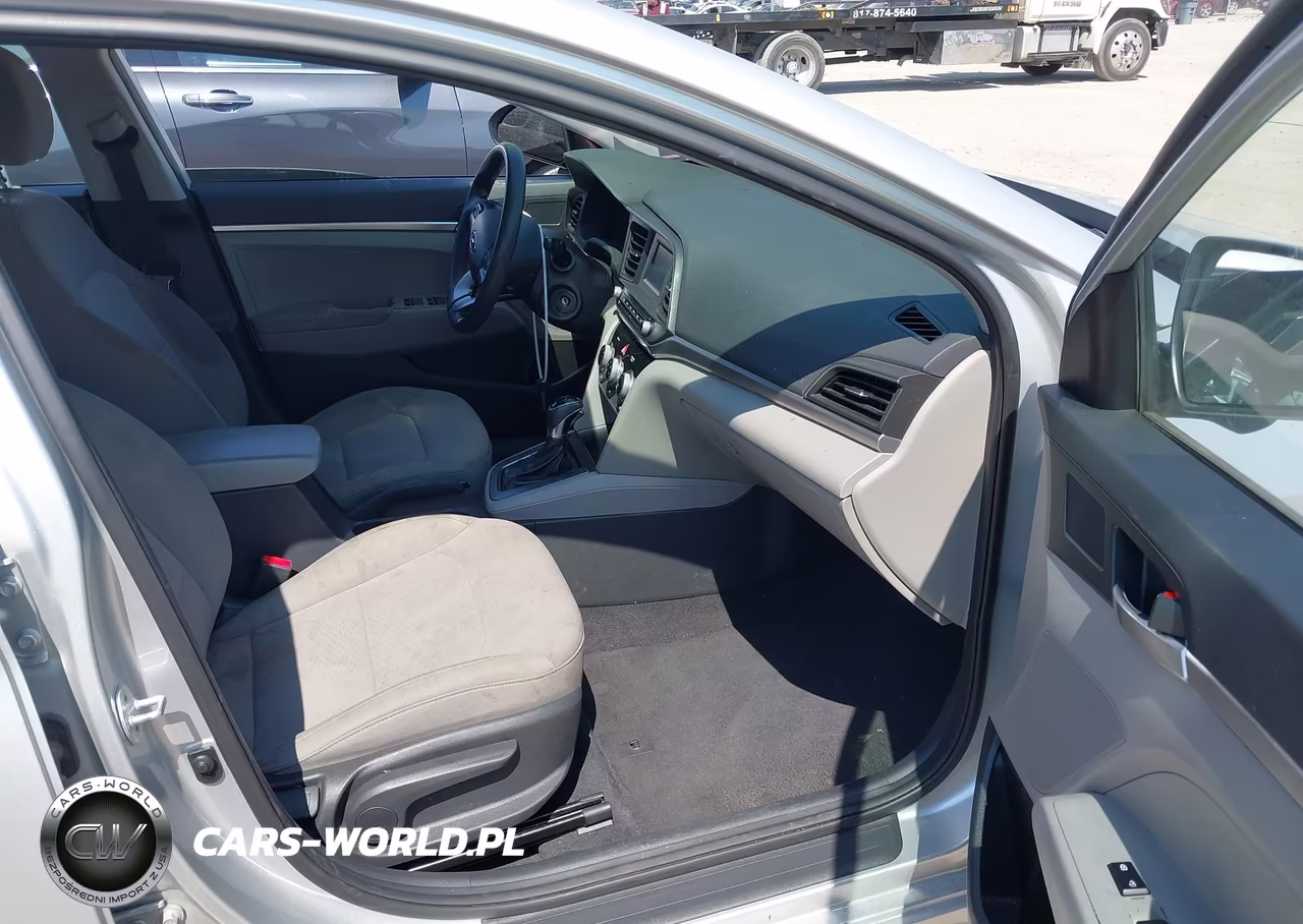 2019 Hyundai Elantra Se VIN:5NPD74LF4KH490713 - 5