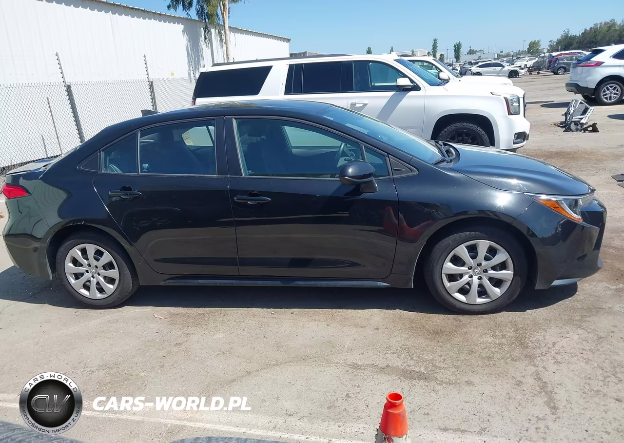 2022 Toyota Corolla Le VIN:5YFEPMAE9NP299682 - 13