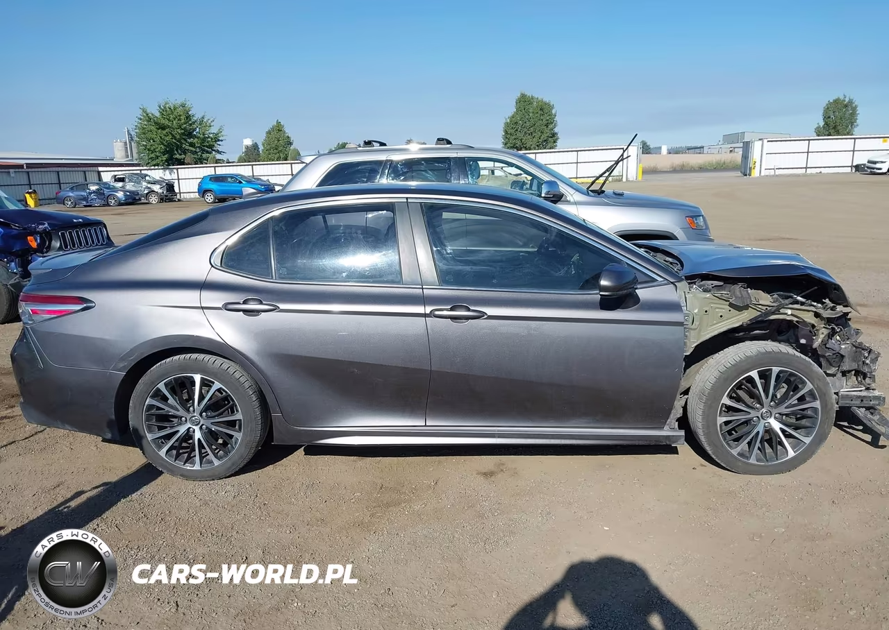 2019 Toyota Camry Se VIN:4T1B11HK2KU253586 - 14