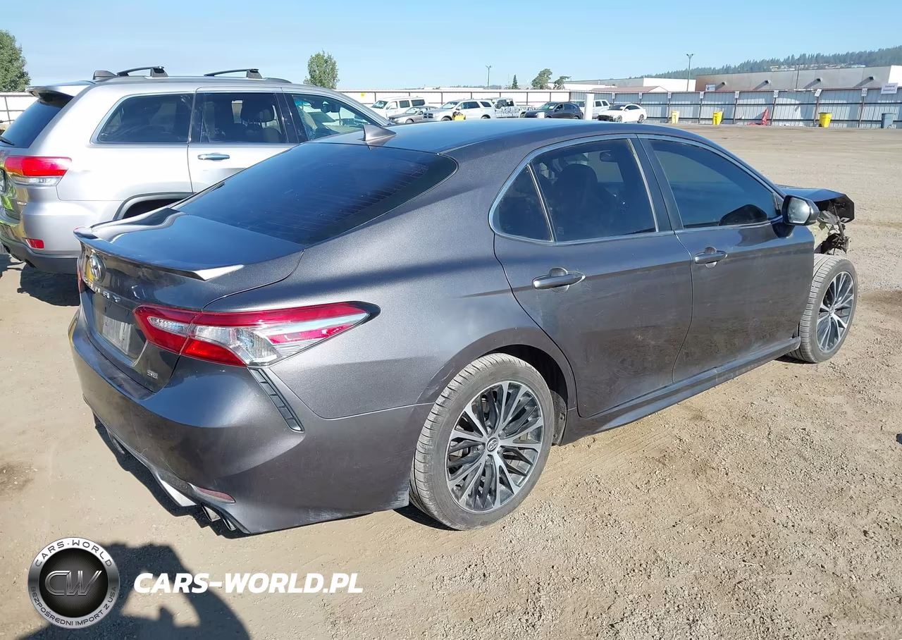2019 Toyota Camry Se VIN:4T1B11HK2KU253586 - 4