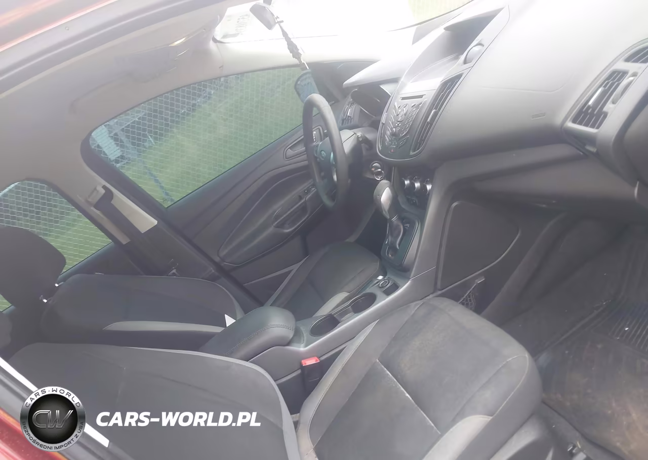 2015 Ford Escape S VIN:1FMCU0F7XFUC32642 - 5