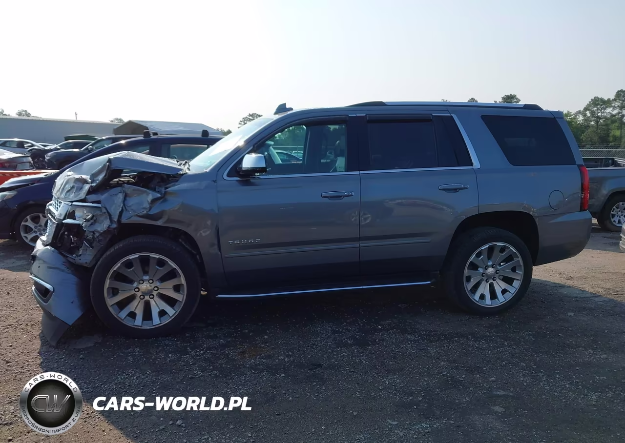 2019 Chevrolet Tahoe Premier VIN:1GNSKCKC3KR400653 - 14
