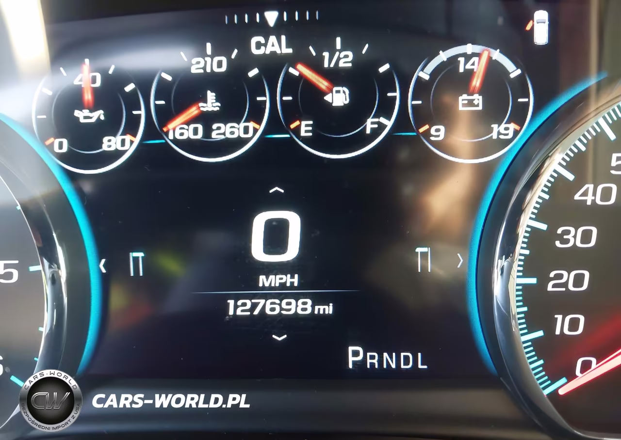 2019 Chevrolet Tahoe Premier VIN:1GNSKCKC3KR400653 - 15