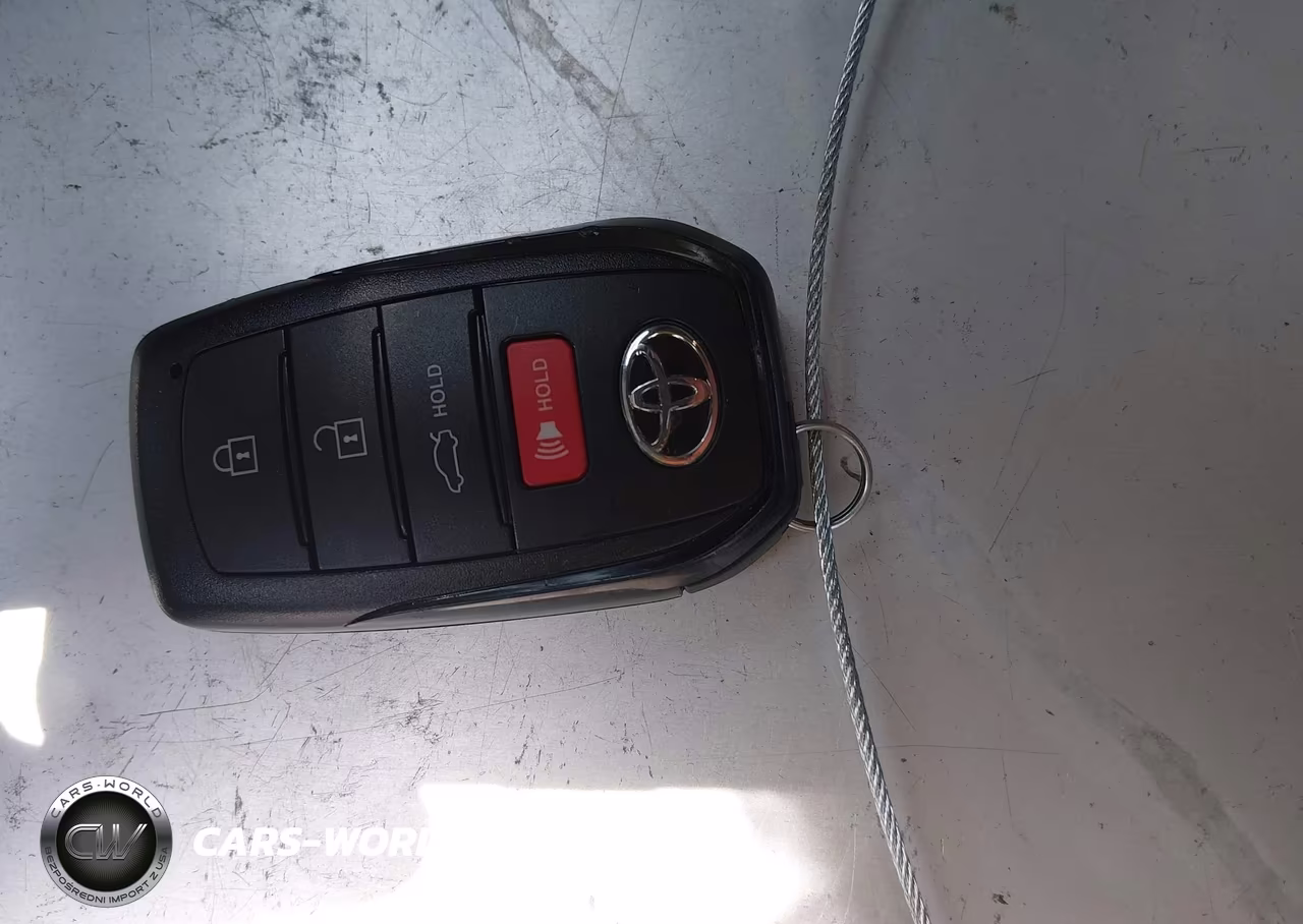 2026 Toyota Camry Le VIN:4T1DAACK4TU266101 - 11