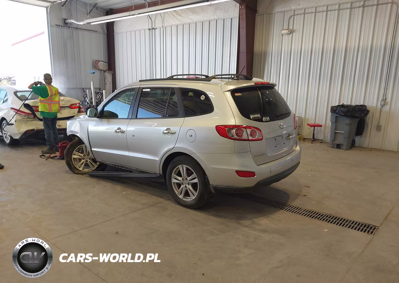 2012 Hyundai Santa Fe Limited V6 VIN:5XYZK4AG3CG096970 - 3