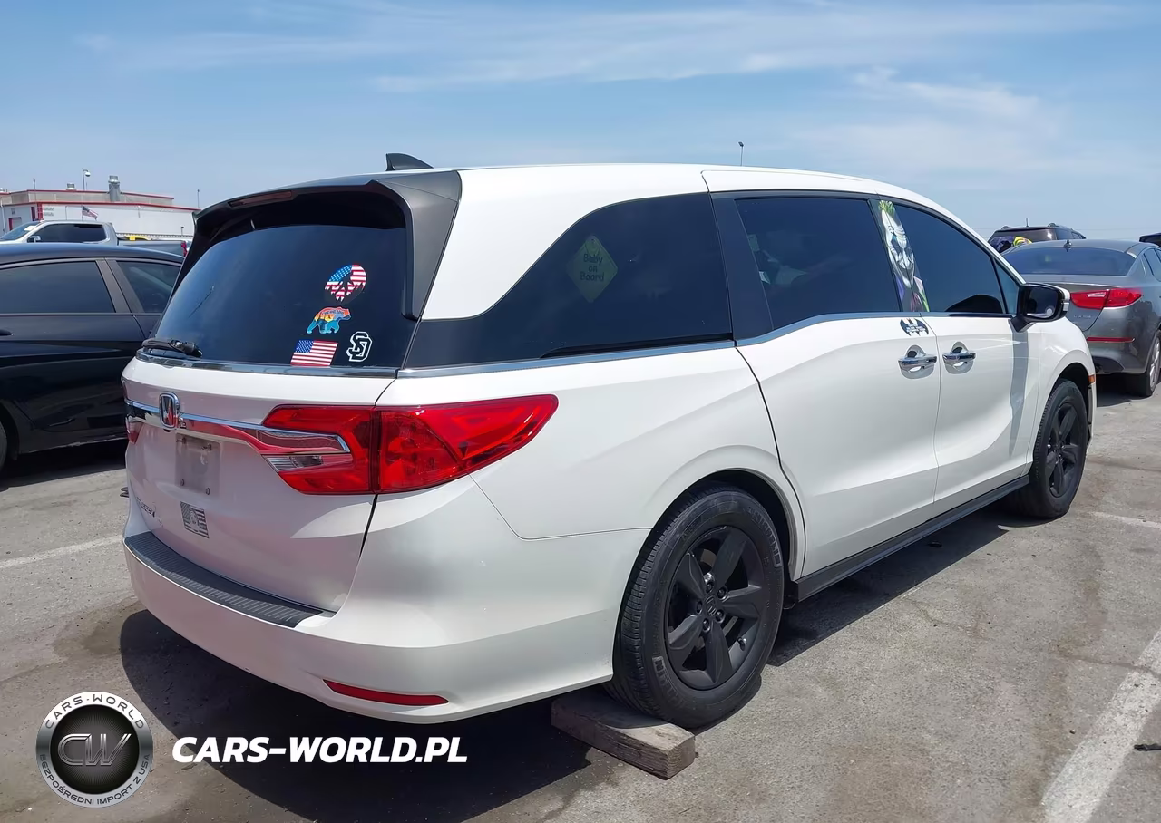 2018 Honda Odyssey Ex-L VIN:5FNRL6H72JB034253 - 4
