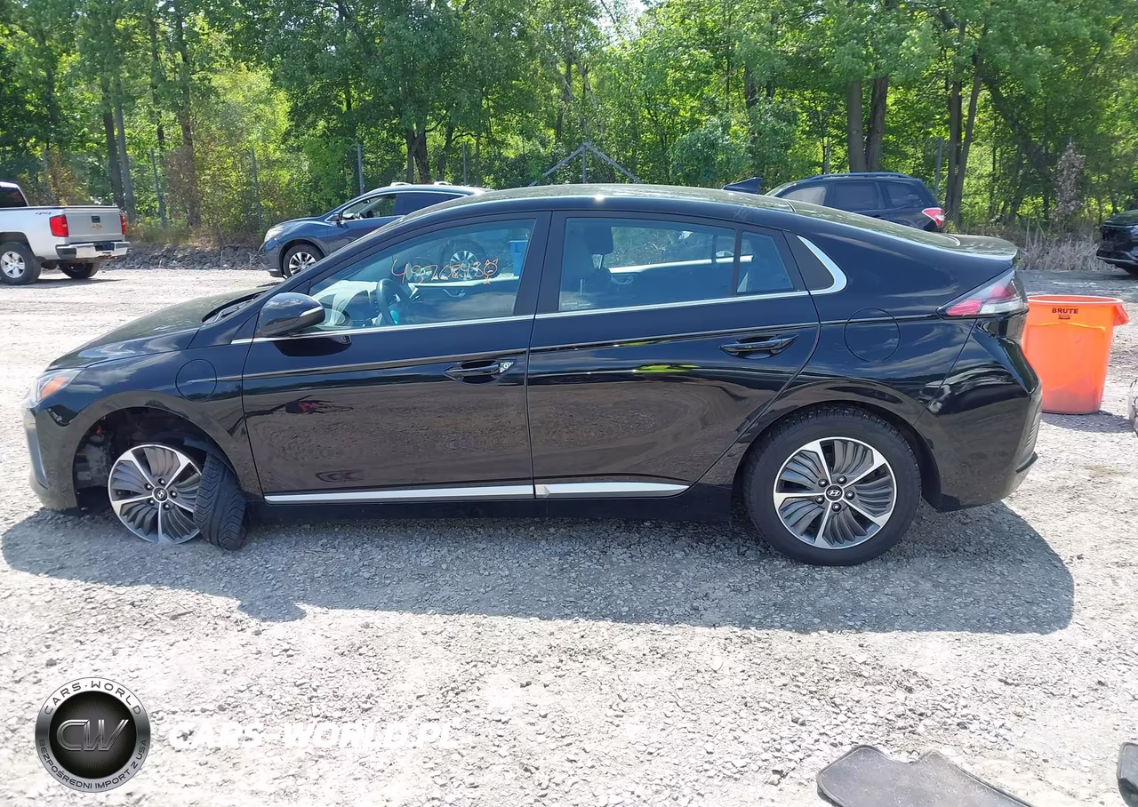 2022 Hyundai Ioniq Plug-In Hybrid Sel VIN:KMHC75LD8NU277818 - 14