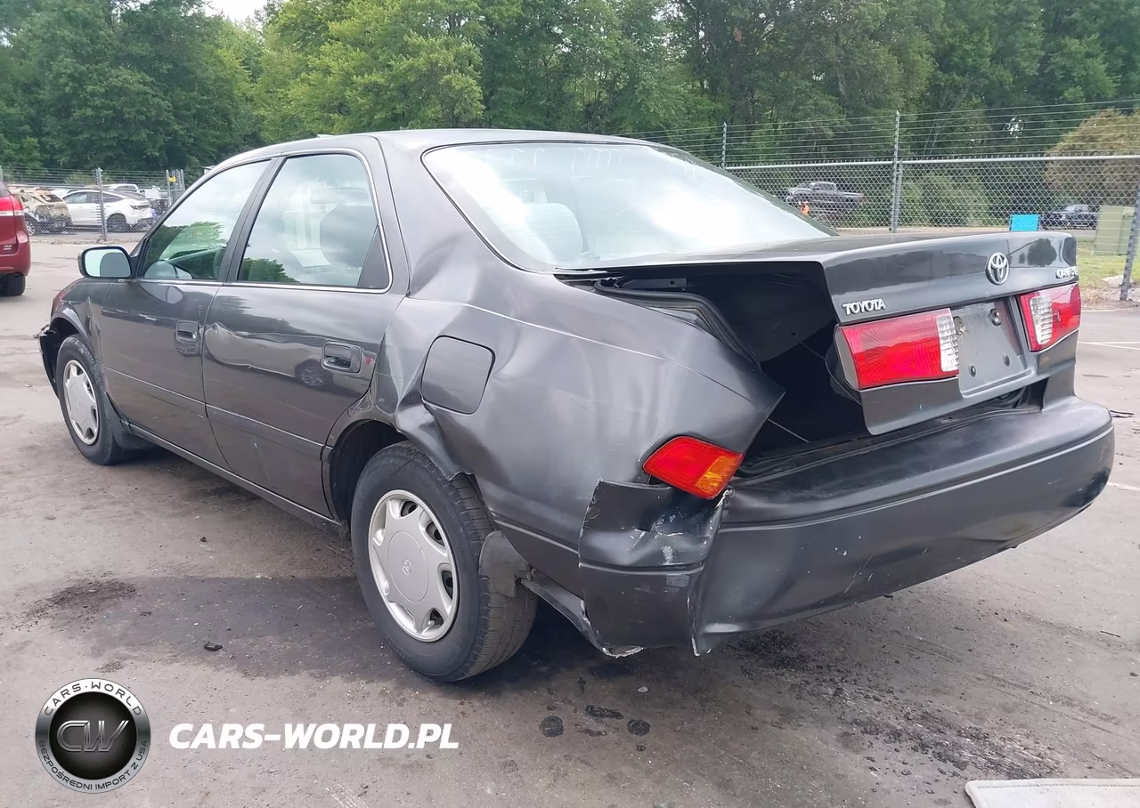 2000 Toyota Camry Ce VIN:4T1BG22K4YU926013 - 3