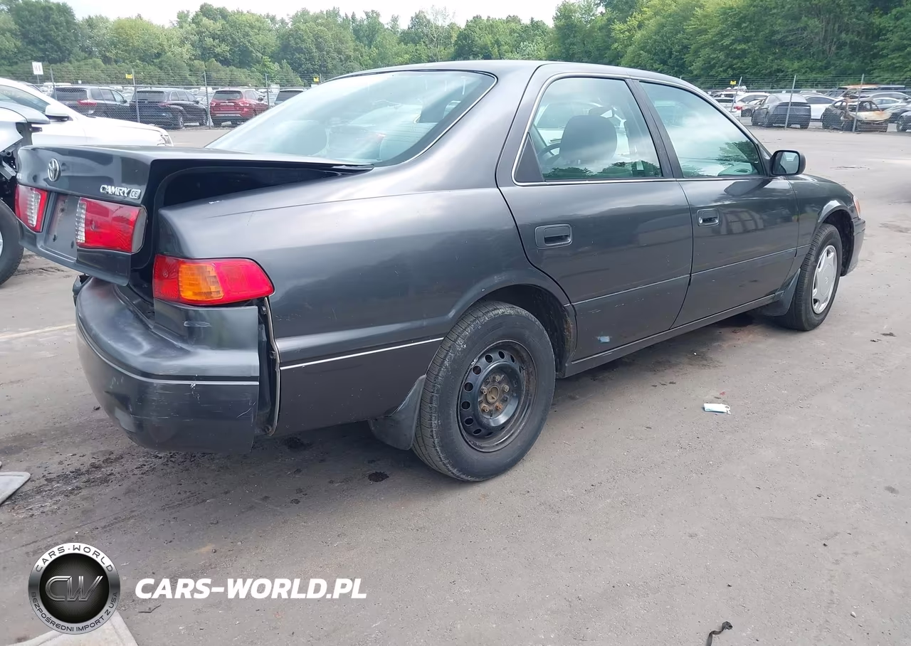 2000 Toyota Camry Ce VIN:4T1BG22K4YU926013 - 4