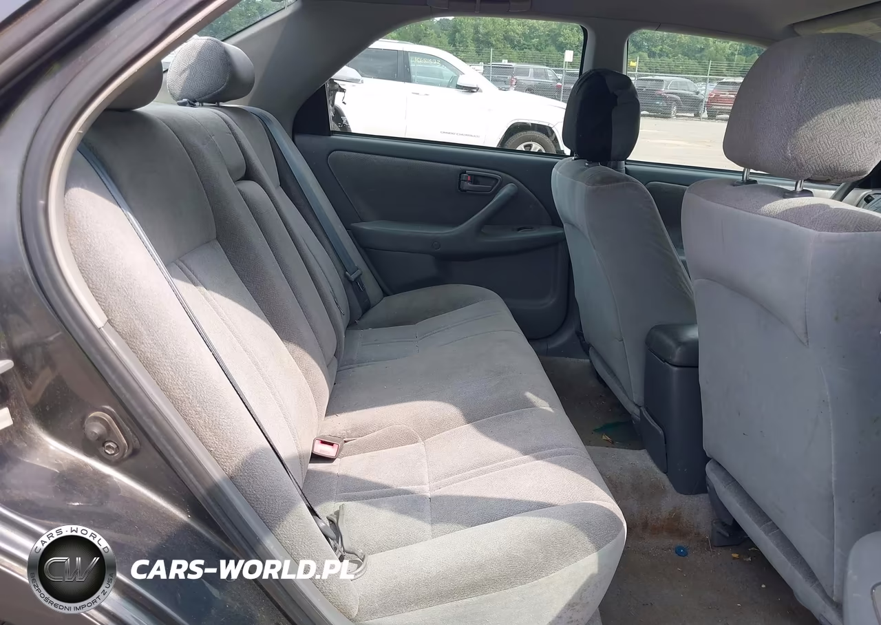 2000 Toyota Camry Ce VIN:4T1BG22K4YU926013 - 8