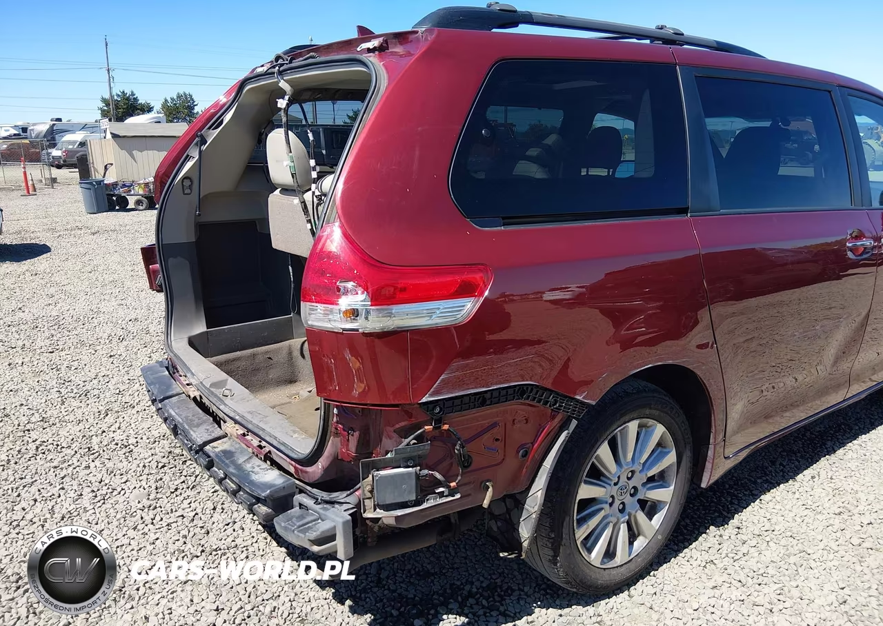 2014 Toyota Sienna Limited 7 Passenger VIN:5TDDK3DC2ES079399 - 19