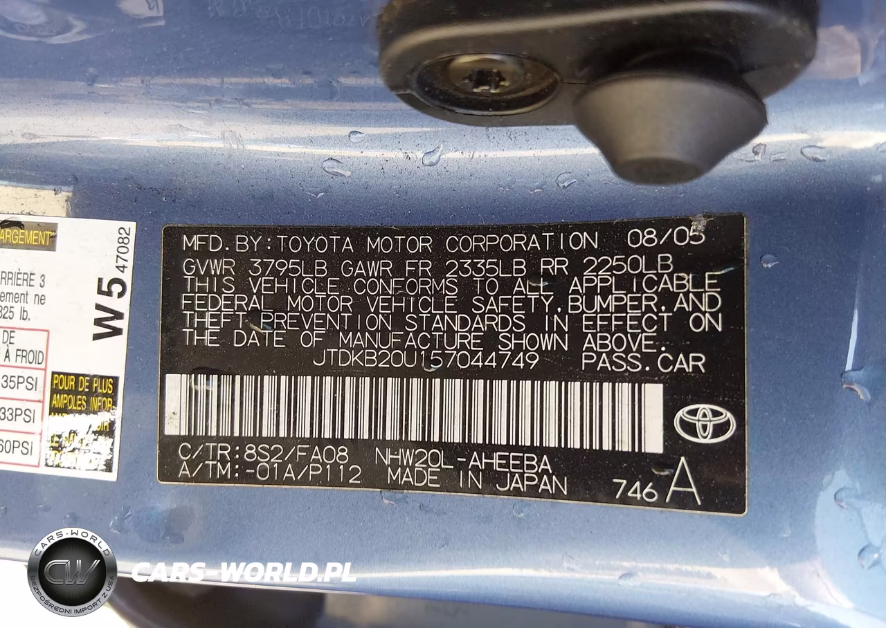 2005 Toyota Prius VIN:JTDKB20U157044749 - 9