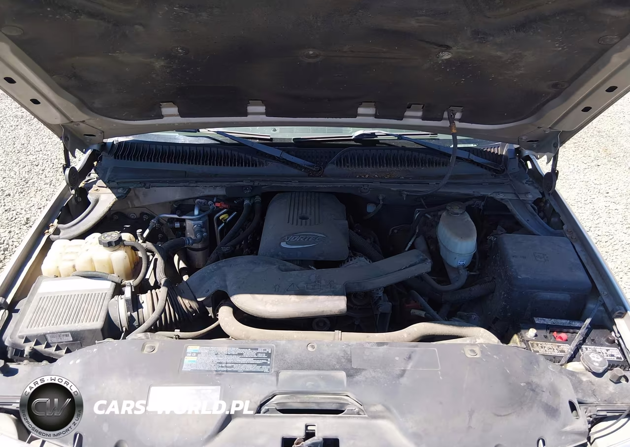 2005 Chevrolet Tahoe Ls VIN:1GNEK13T75R240376 - 10