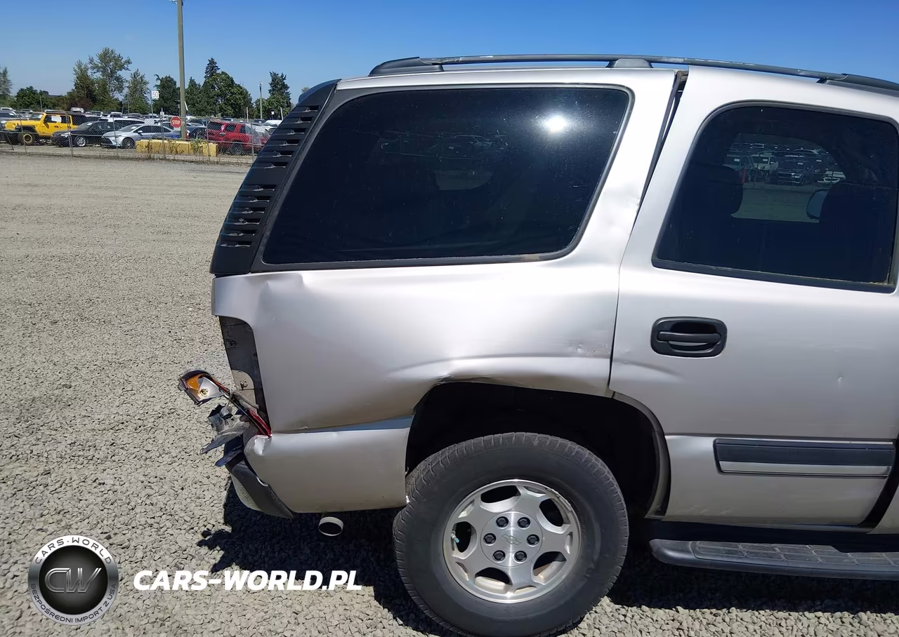 2005 Chevrolet Tahoe Ls VIN:1GNEK13T75R240376 - 19