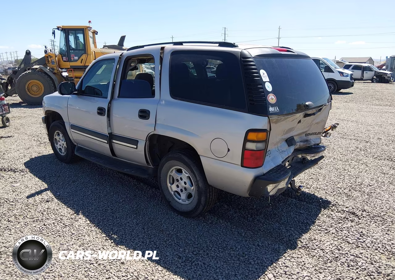 2005 Chevrolet Tahoe Ls VIN:1GNEK13T75R240376 - 3