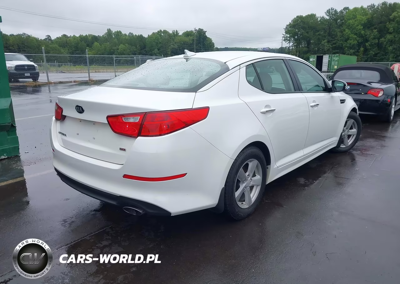 2015 Kia Optima Lx VIN:KNAGM4A72F5626535 - 4