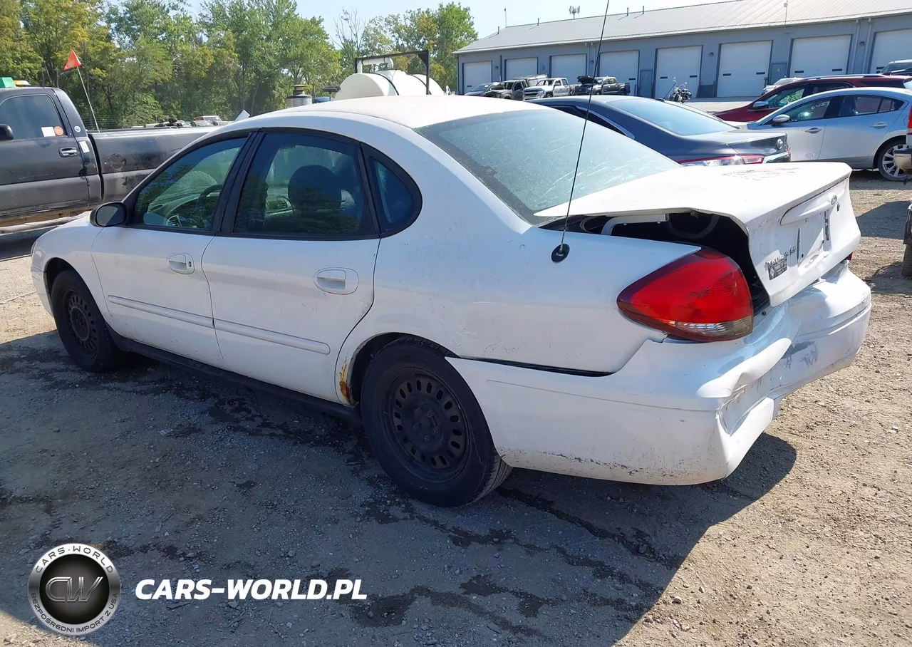 2007 Ford Taurus Se VIN:1FAFP53U27A186765 - 3