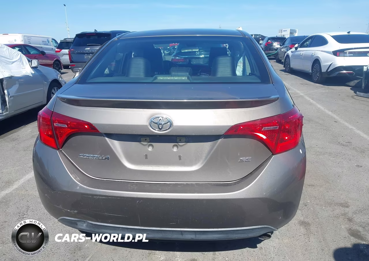 2018 Toyota Corolla Se VIN:5YFBURHE1JP747616 - 16