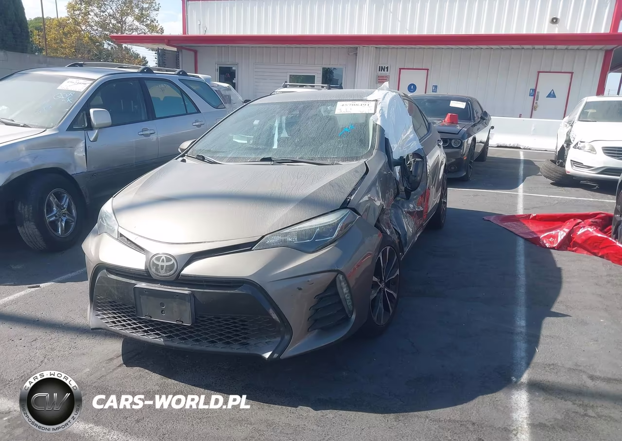 2018 Toyota Corolla Se VIN:5YFBURHE1JP747616 - 2