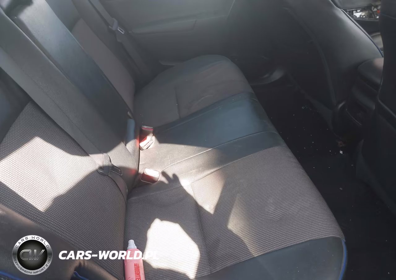 2018 Toyota Corolla Se VIN:5YFBURHE1JP747616 - 8