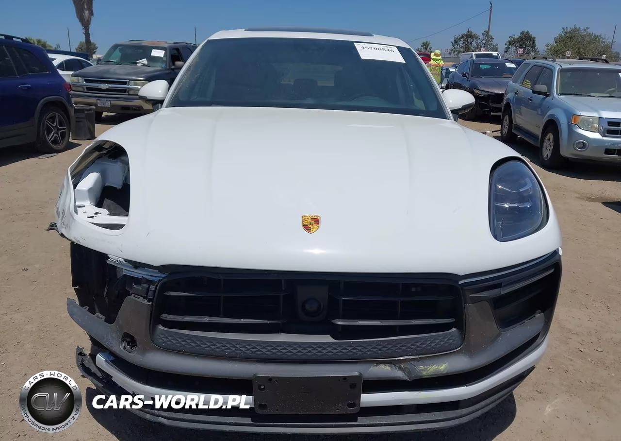 2023 Porsche Macan T VIN:WP1AA2A59PLB16411 - 12
