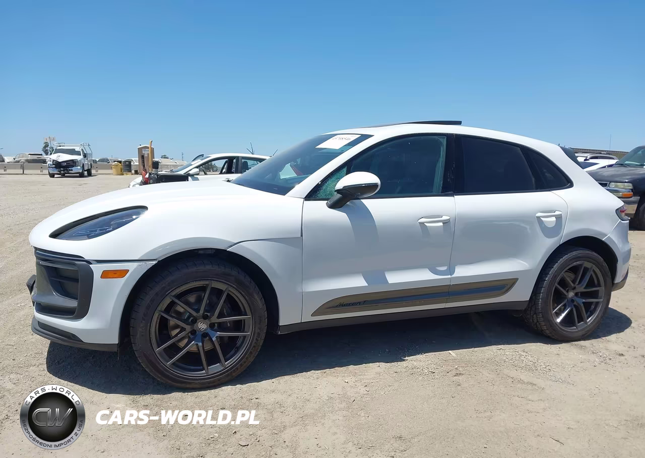 2023 Porsche Macan T VIN:WP1AA2A59PLB16411 - 14