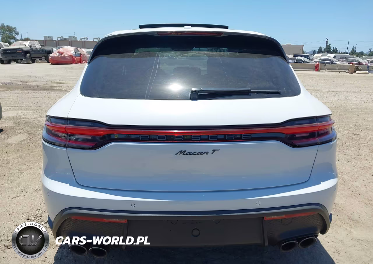2023 Porsche Macan T VIN:WP1AA2A59PLB16411 - 16