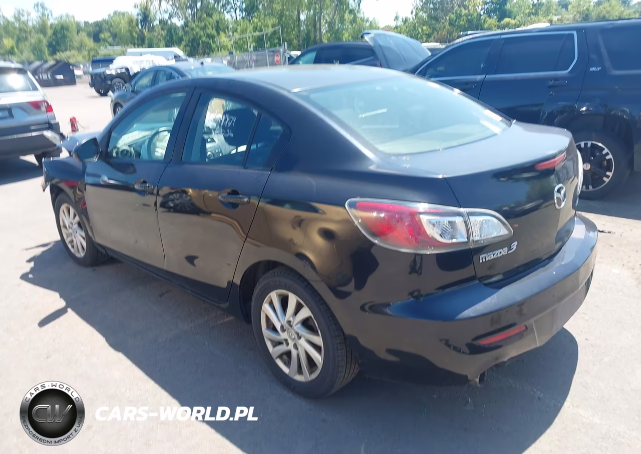 2012 Mazda Mazda3 I Touring VIN:JM1BL1V81C1645727 - 3