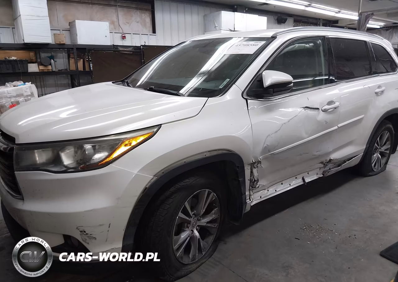 2015 Toyota Highlander Xle V6 VIN:5TDJKRFH0FS195443 - 6