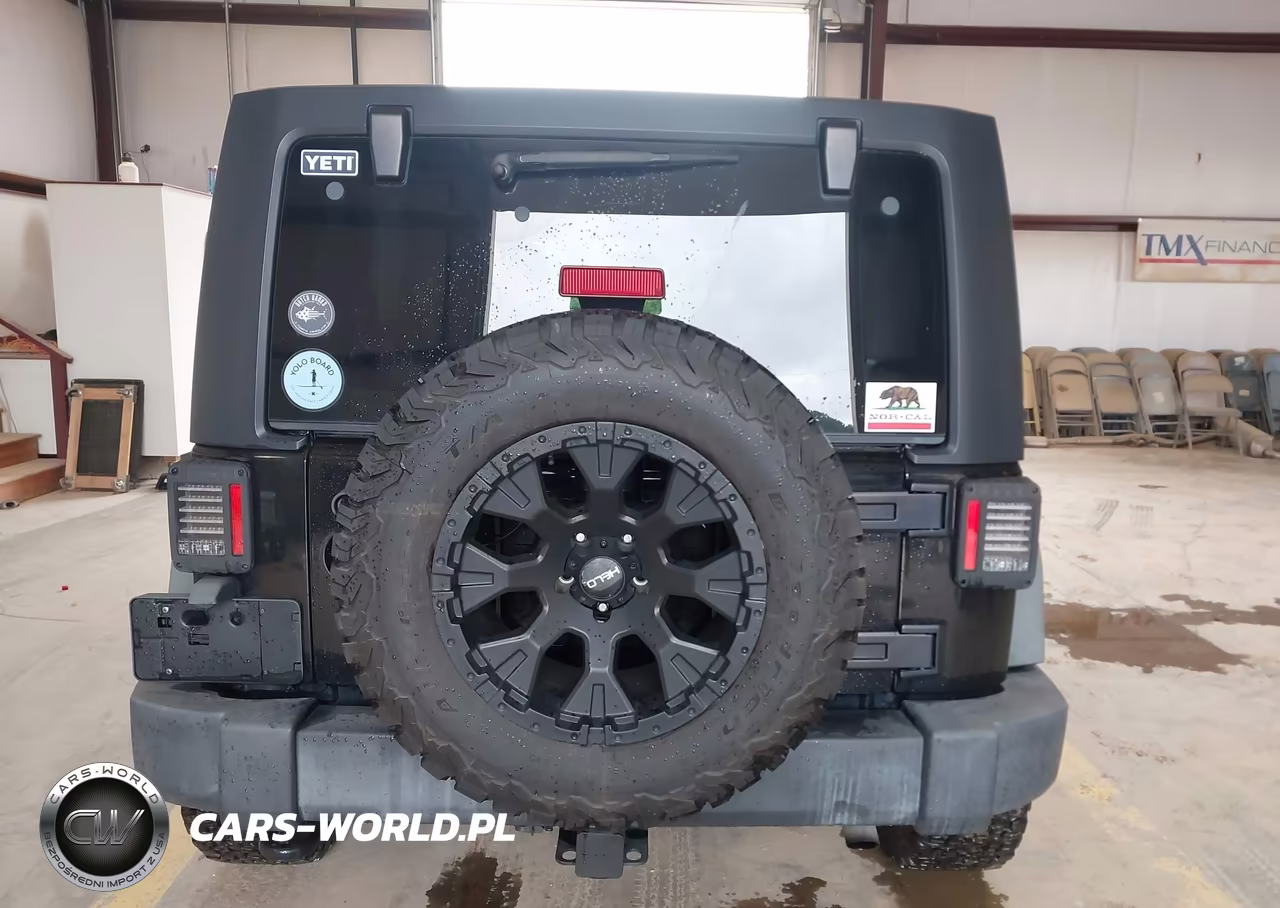 2016 Jeep Wrangler Unlimited Sport VIN:1C4BJWDG3GL181295 - 16