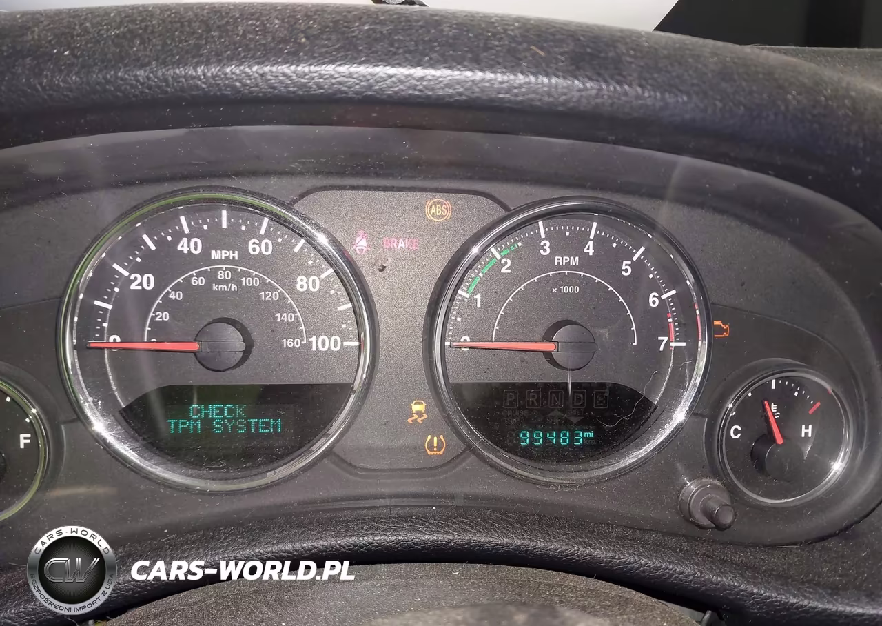 2016 Jeep Wrangler Unlimited Sport VIN:1C4BJWDG3GL181295 - 7