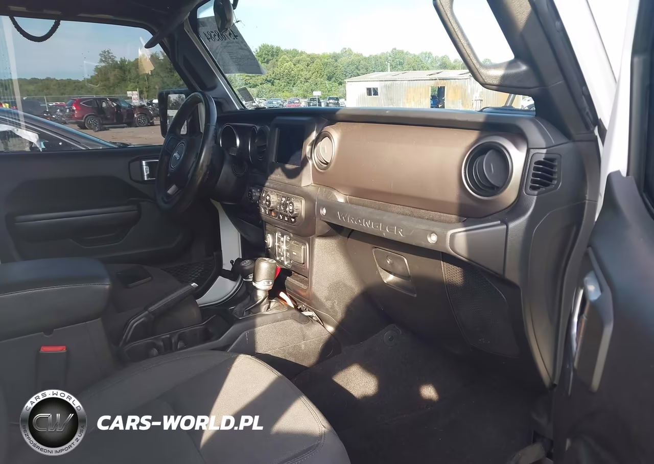 2021 Jeep Wrangler Unlimited Willys 4X4 VIN:1C4HJXDN6MW521922 - 5
