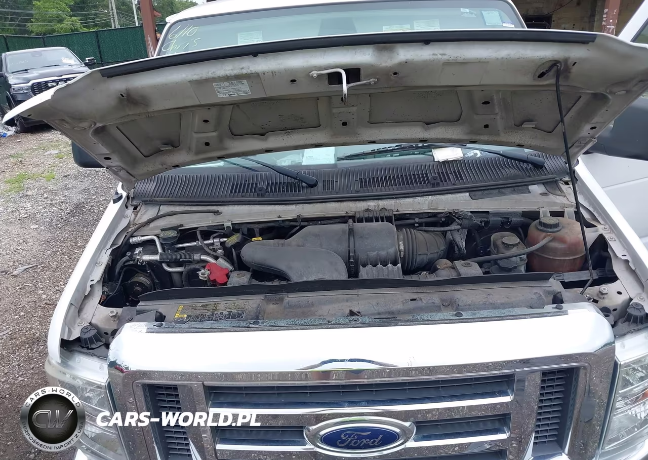 2012 Ford E-350 Super Duty Xlt VIN:1FBSS3BL8CDA96568 - 10