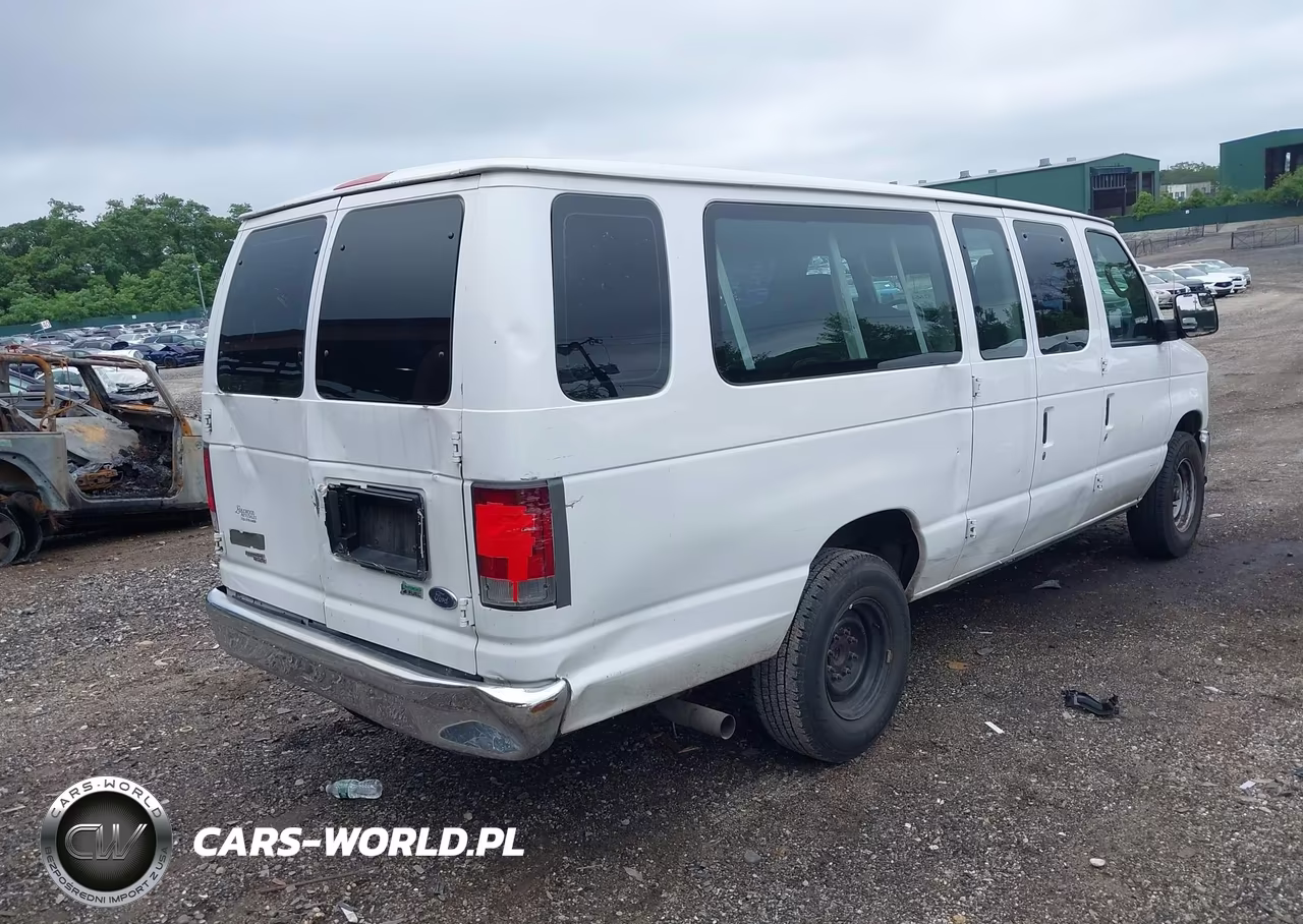 2012 Ford E-350 Super Duty Xlt VIN:1FBSS3BL8CDA96568 - 4