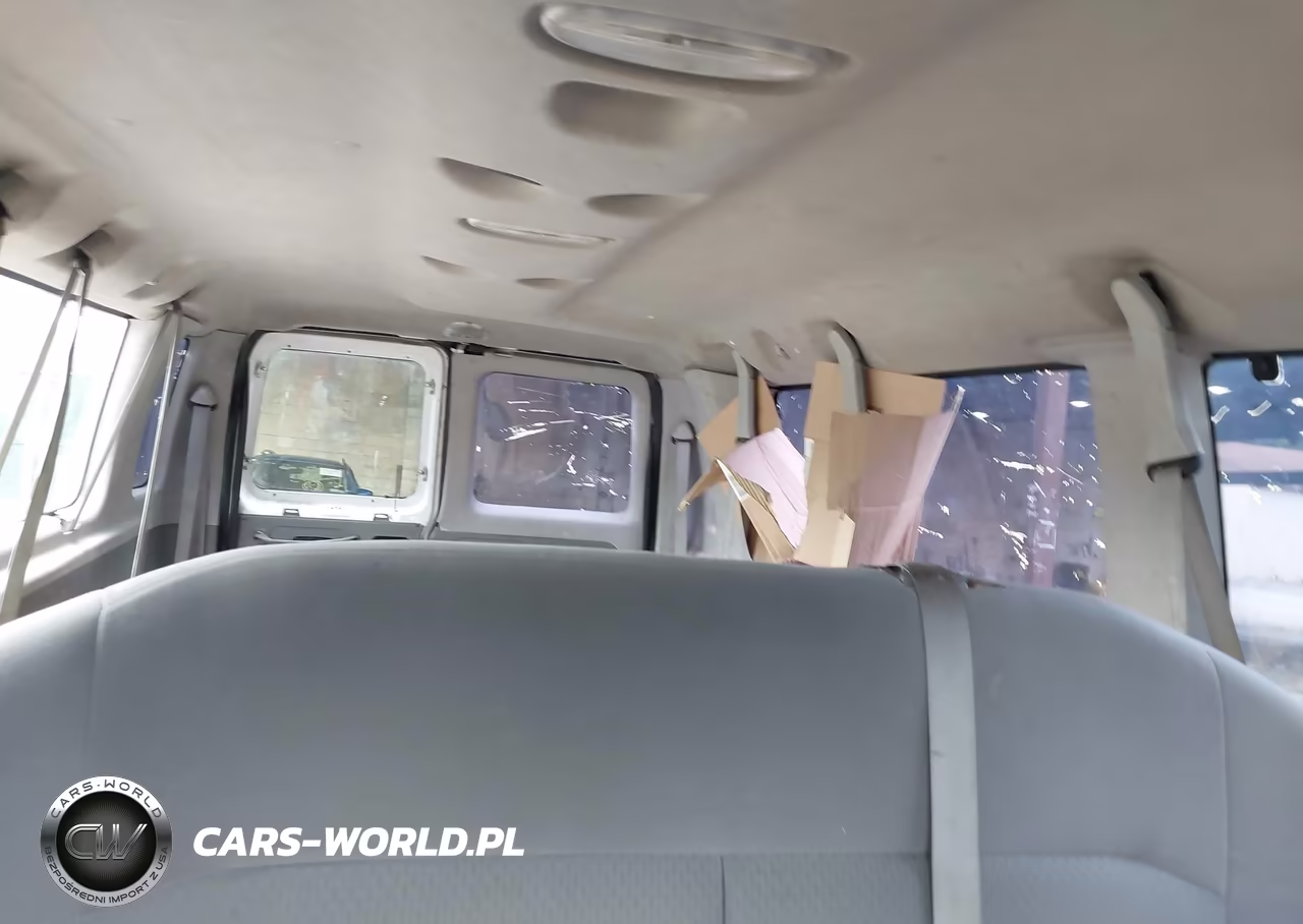 2012 Ford E-350 Super Duty Xlt VIN:1FBSS3BL8CDA96568 - 8