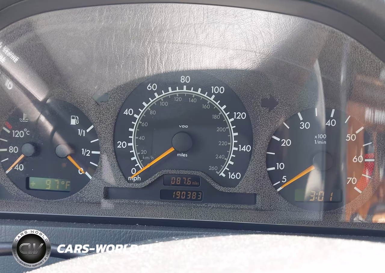 1999 Mercedes-Benz C 230 Kompressor VIN:WDBHA24G1XA666533 - 7