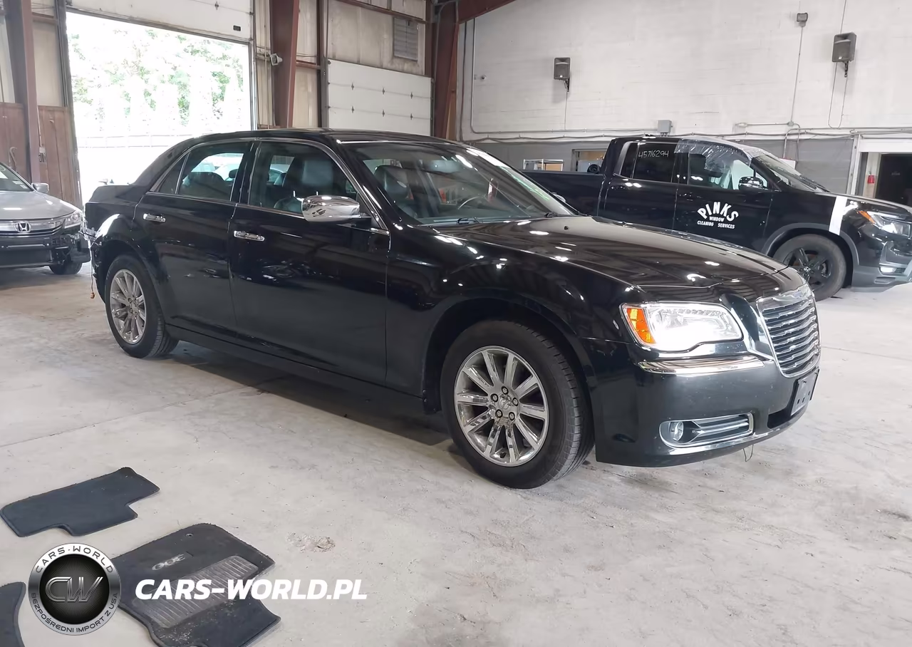 2011 Chrysler 300 Limited