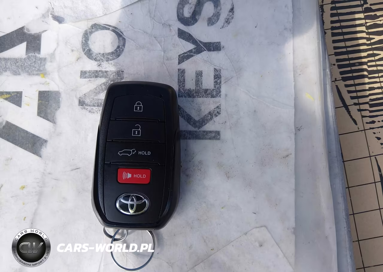 2026 Toyota Grand Highlander Le VIN:5TDAAAB52TS115913 - 11