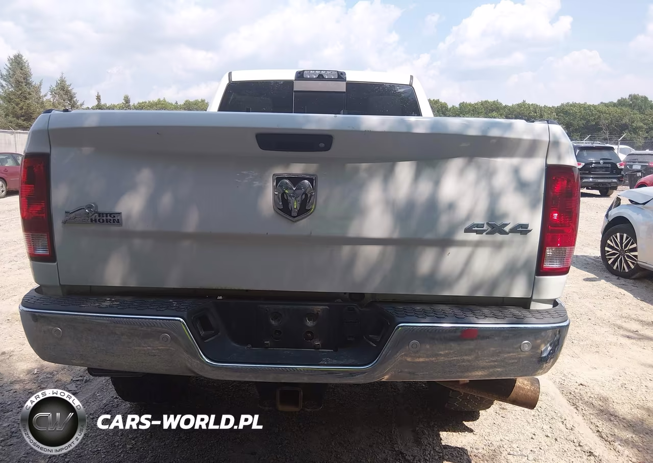 2017 Ram 2500 Big Horn 4X4 6'4 Box VIN:3C6UR5DL8HG606508 - 16
