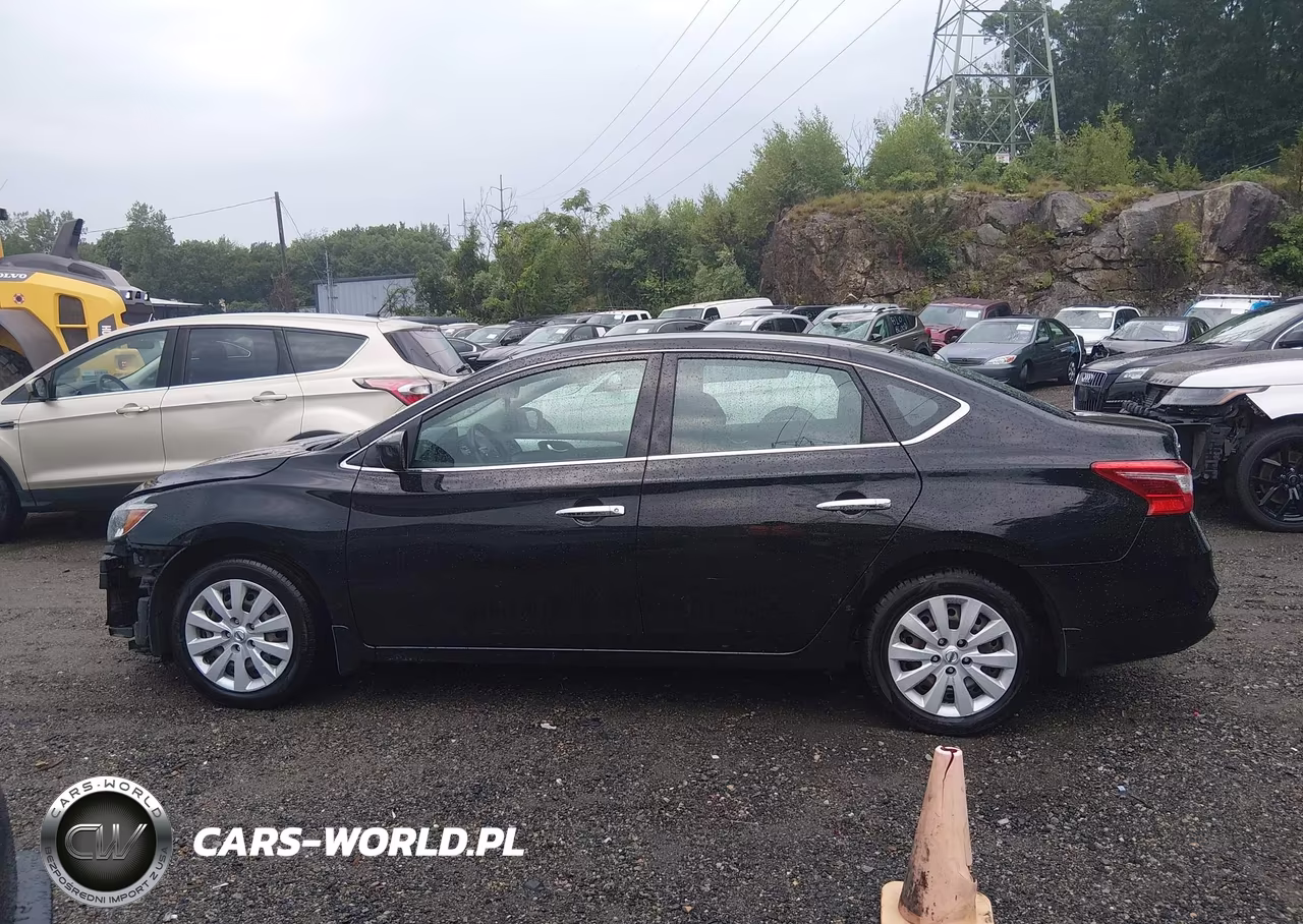 2019 Nissan Sentra S VIN:3N1AB7AP9KY256667 - 14