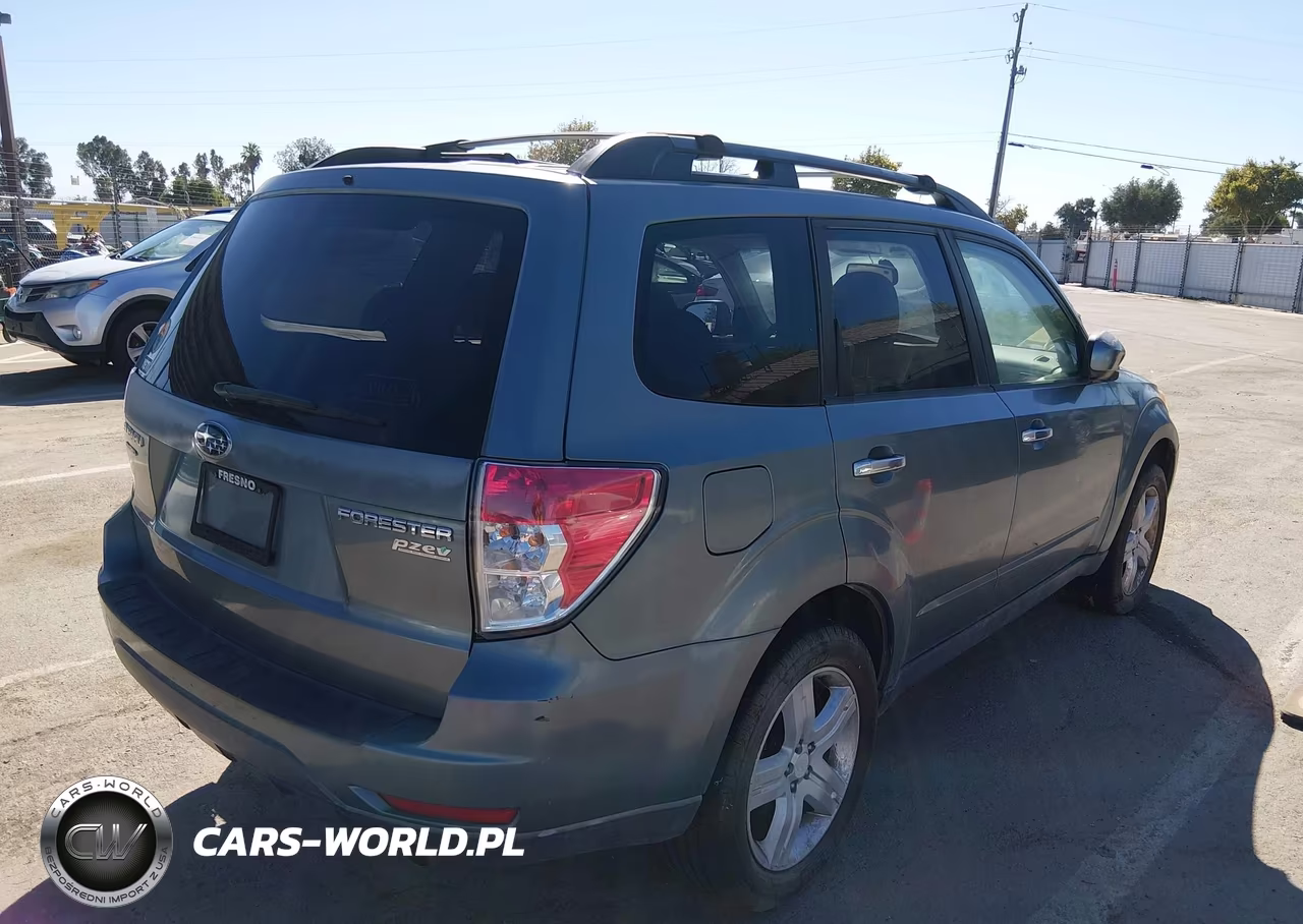 2010 Subaru Forester 2.5X Limited VIN:JF2SH6DC5AH769185 - 4