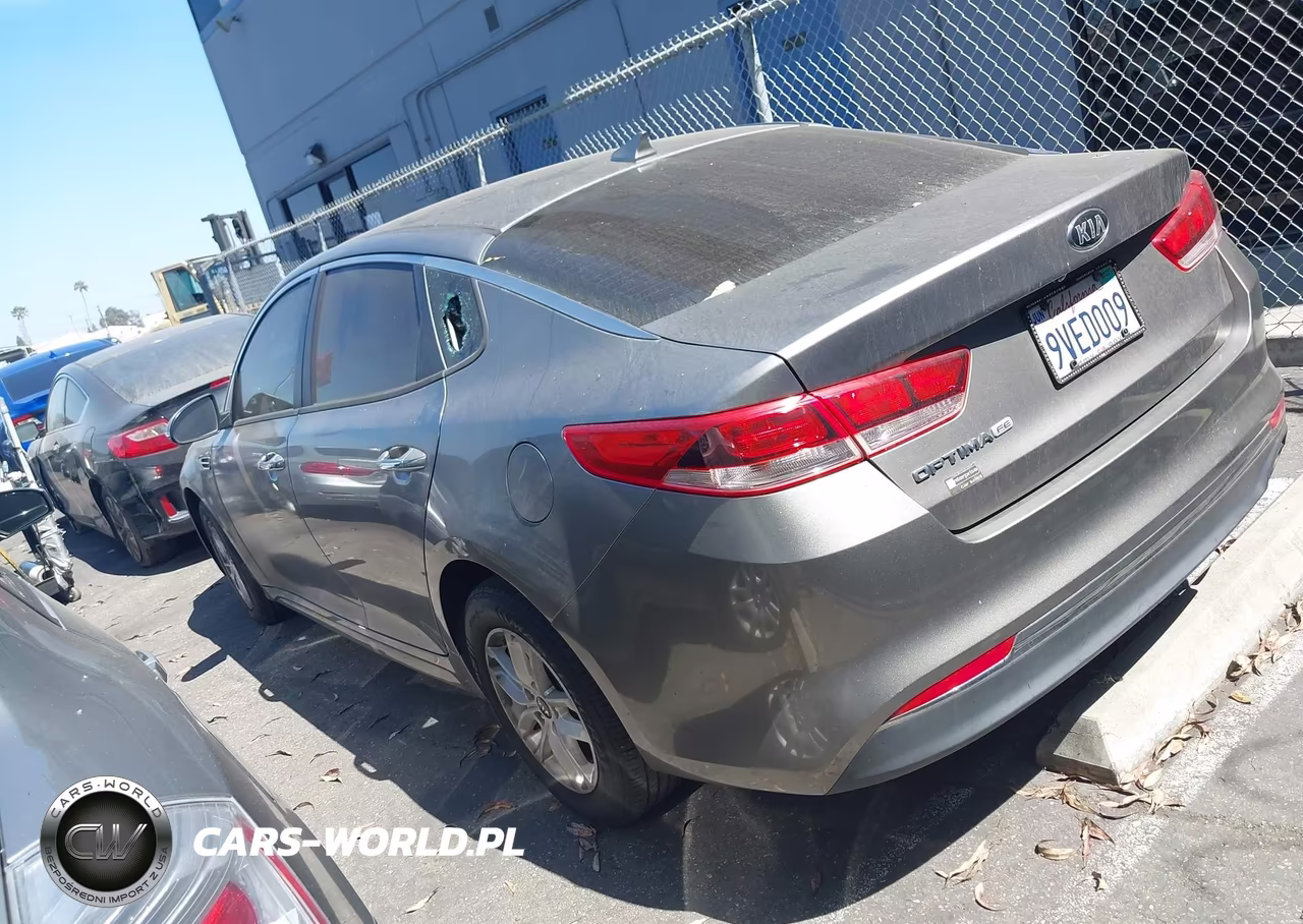 2018 Kia Optima Lx VIN:5XXGT4L37JG180841 - 3