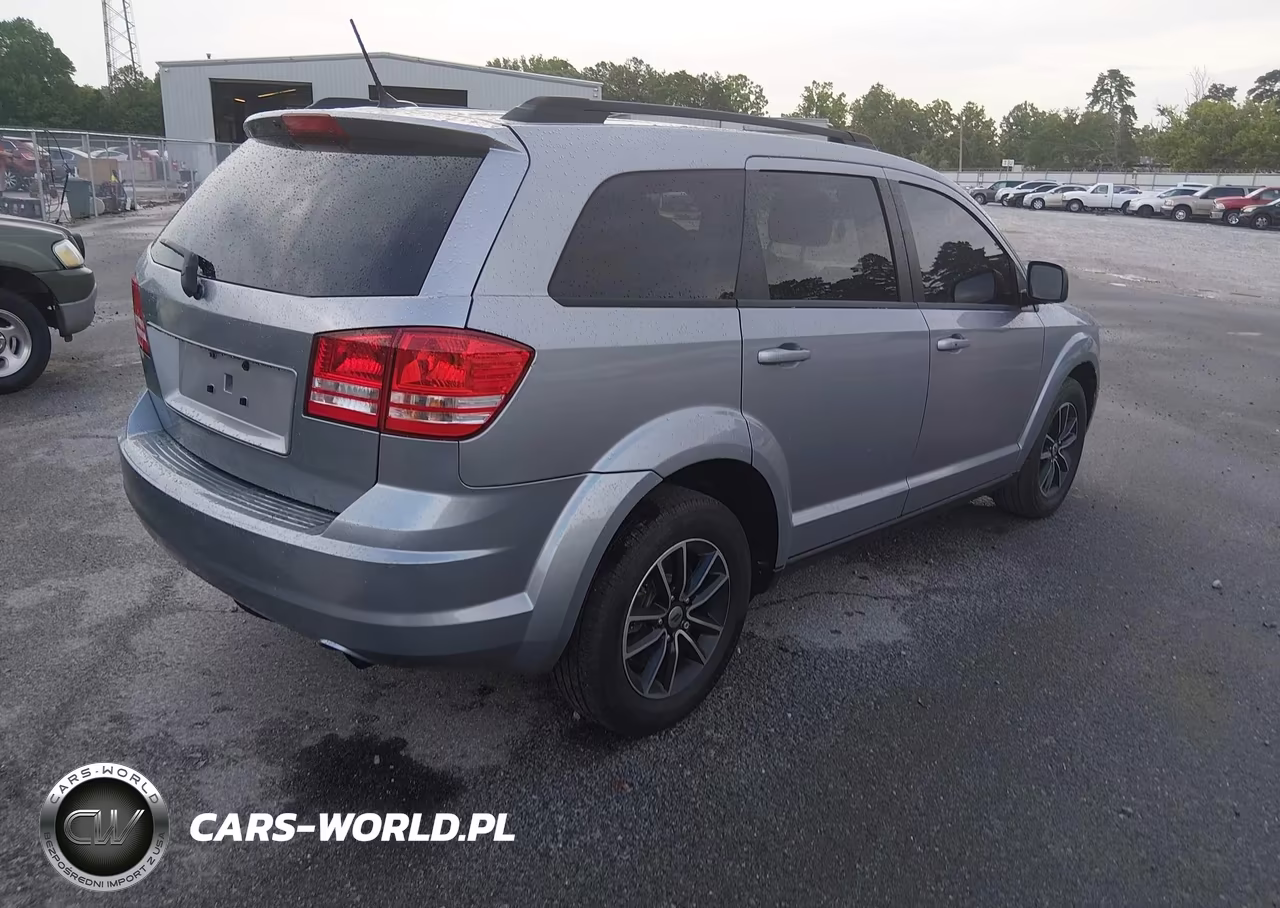 2018 Dodge Journey Se VIN:3C4PDCAB5JT384768 - 4