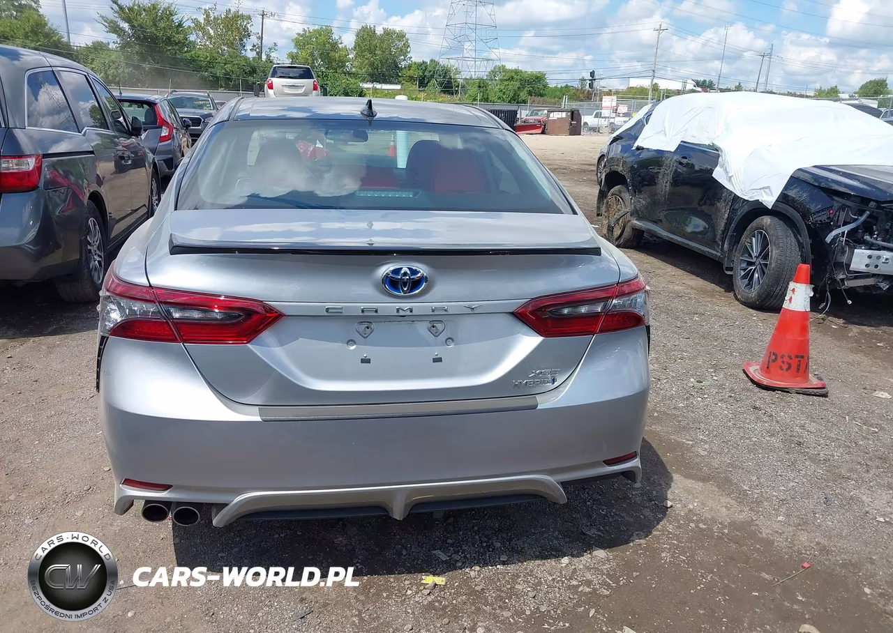 2022 Toyota Camry Xse Hybrid VIN:4T1K31AK1NU045448 - 16