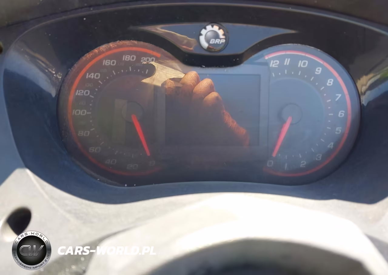 2013 Can-Am Spyder Roadster St-Sts-St Limited VIN:2BXNCBC16DX003808 - 7