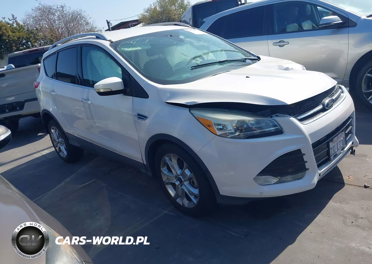 2016 Ford Escape Titanium – zdjęcie 1 z 15