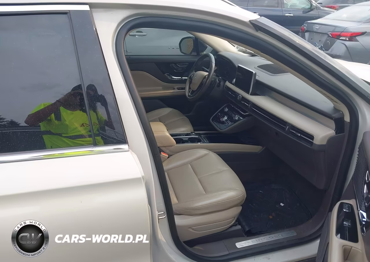 2020 Lincoln Corsair Standard VIN:5LMCJ1C98LUL28878 - 5