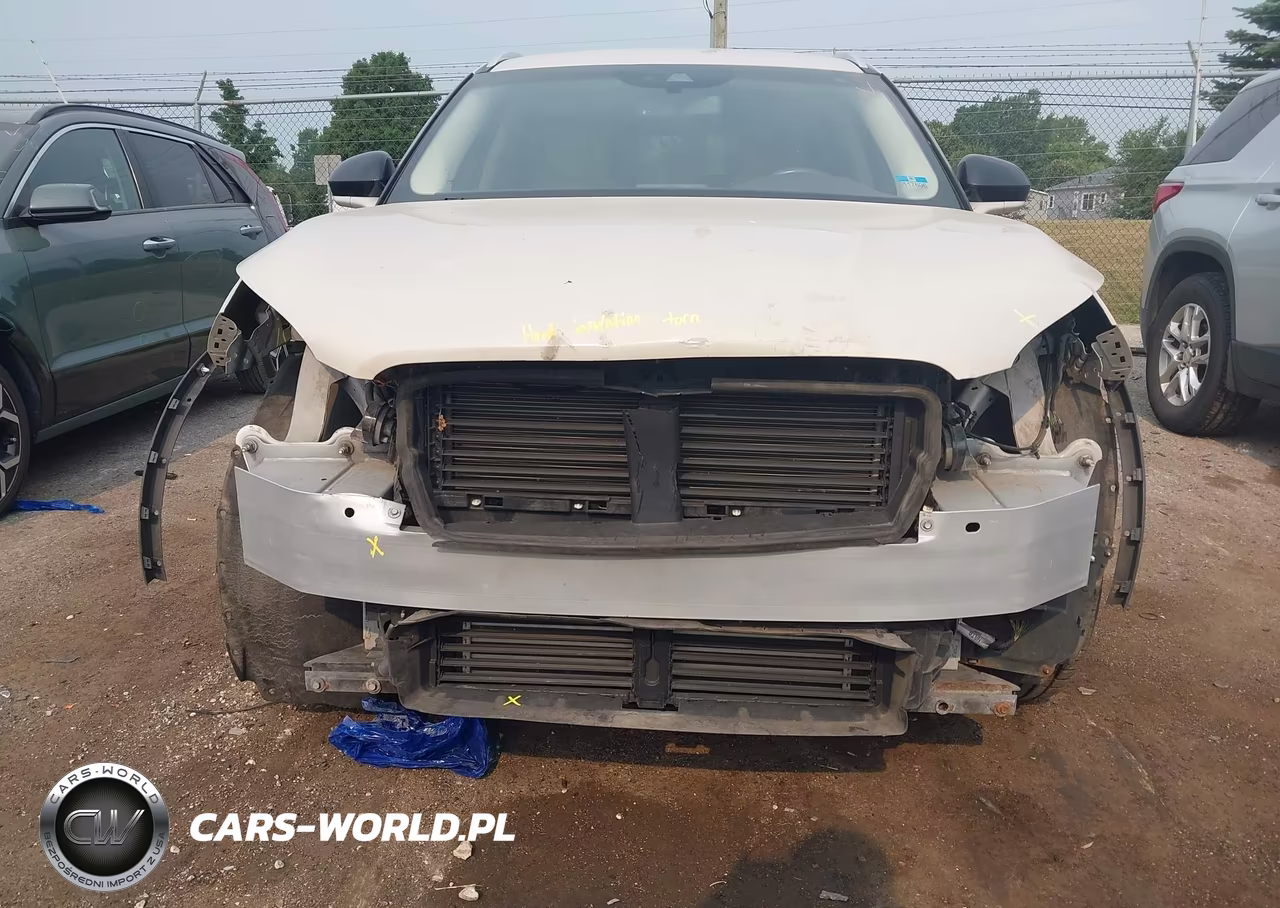 2020 Lincoln Corsair Standard VIN:5LMCJ1C98LUL28878 - 6