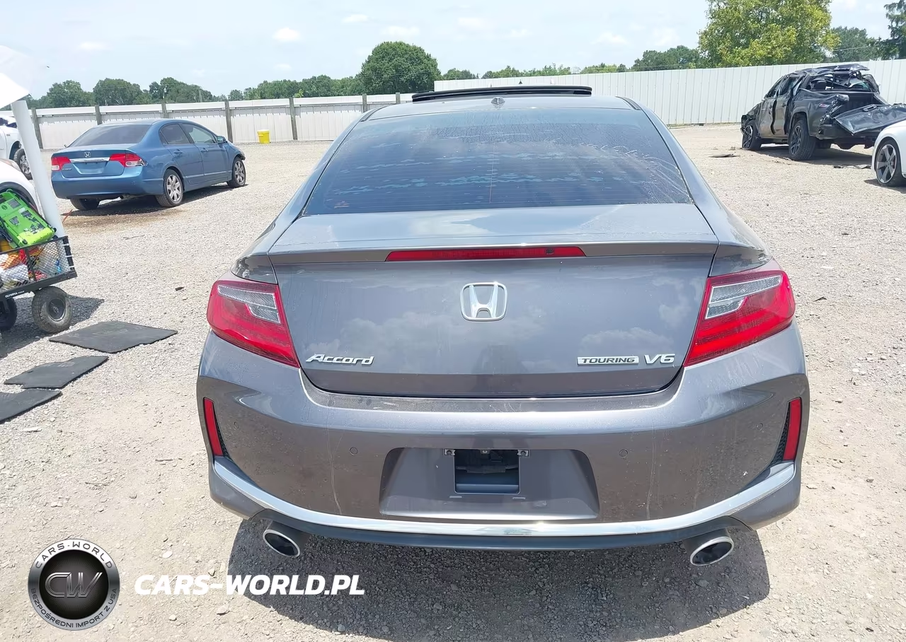 2017 Honda Accord Touring V6 VIN:1HGCT2B02HA001784 - 16